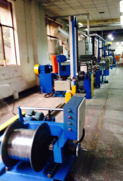 尼龙+PVC双层共挤流水线